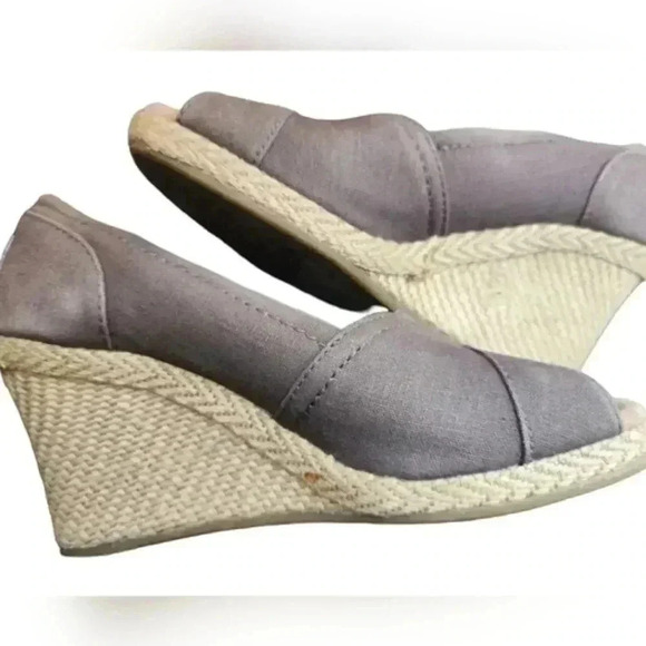 Toms Calypso Wedge Espadrille Sandal Peep Toe Taupe Grey Women's size  6 - Picture 4 of 13